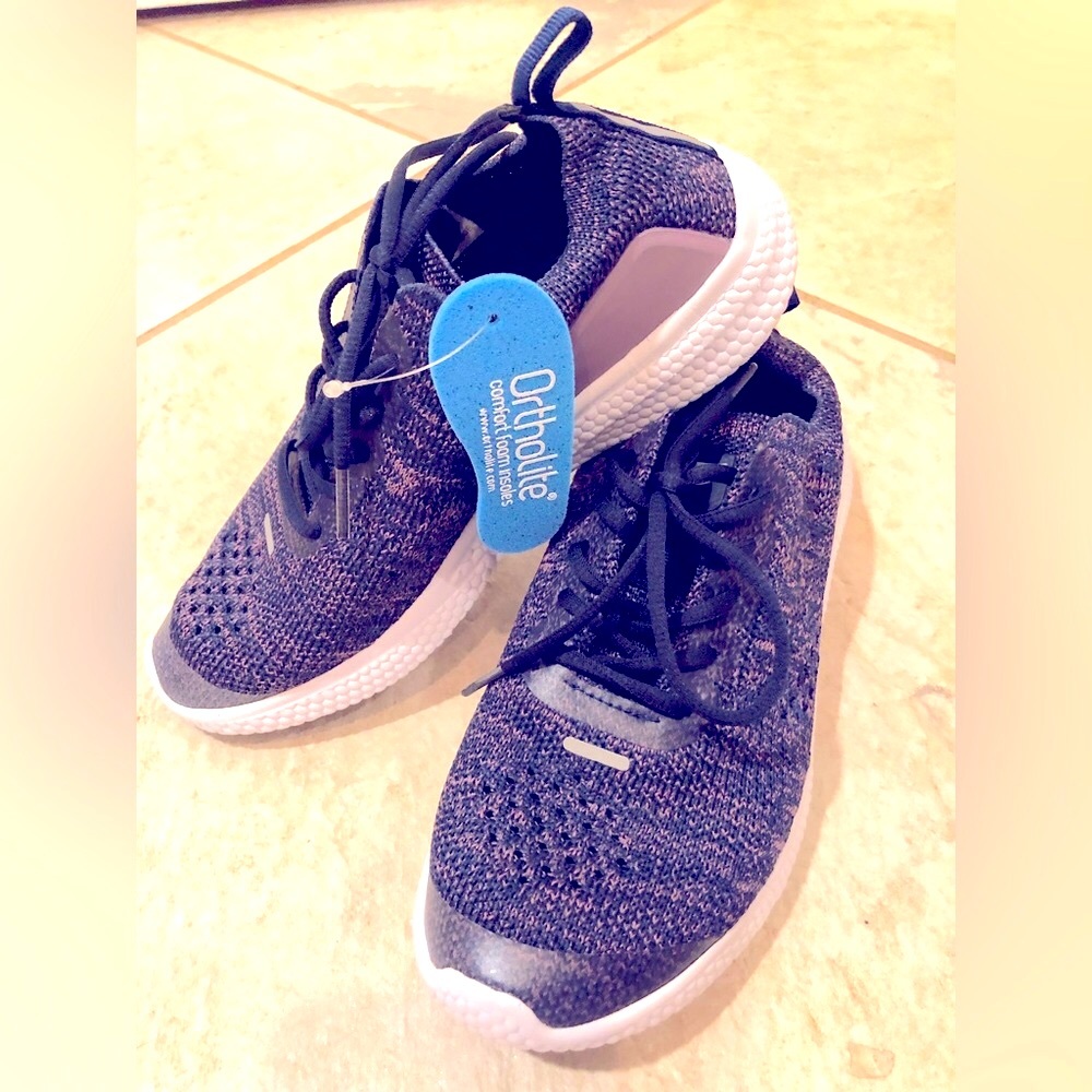 🦄Cruz Knit Performance Sneaker- Navy/Heather🦄